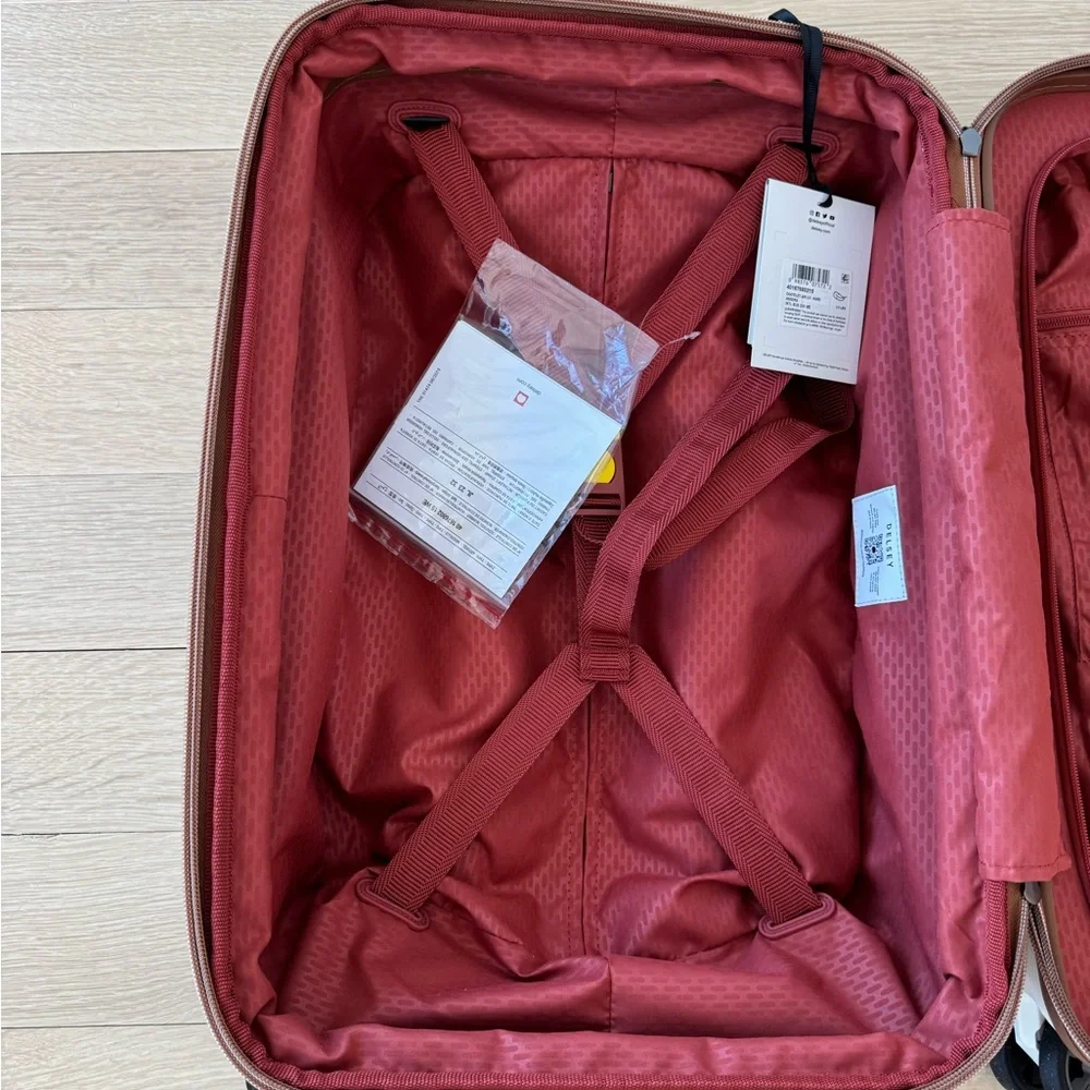 NWT Limited Edition Delsey Paris Chatelet 2.0 Air Brown and White Carry On - Picture 9 of 16